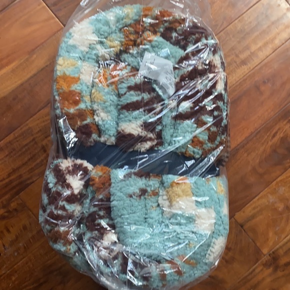 Pendleton King Size Blanket Sherpa Fleece Blue & Brown Multi Color NEW - Picture 5 of 8